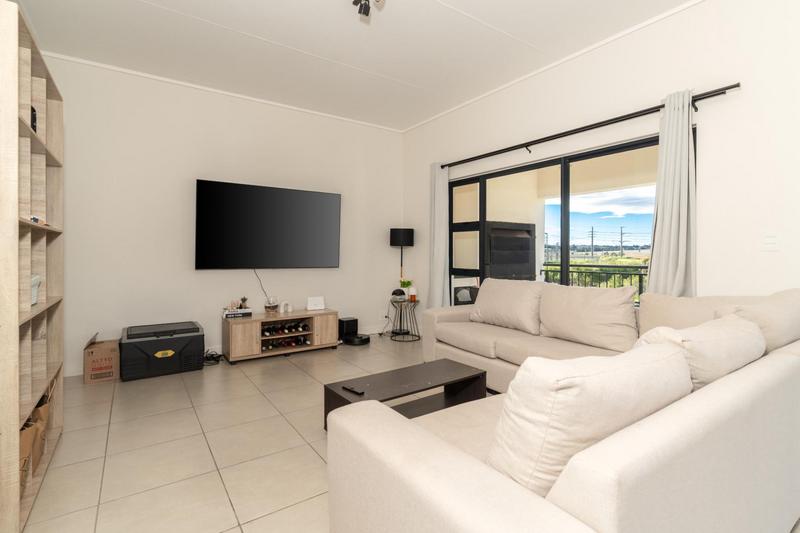 2 Bedroom Property for Sale in The Huntsman Western Cape